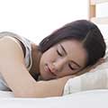 Mit diesen Tipps kannst du bei Hitze besser schlafen